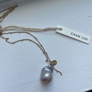 NWT Chan Luu Gray Baroque Pearl Pendant Necklace